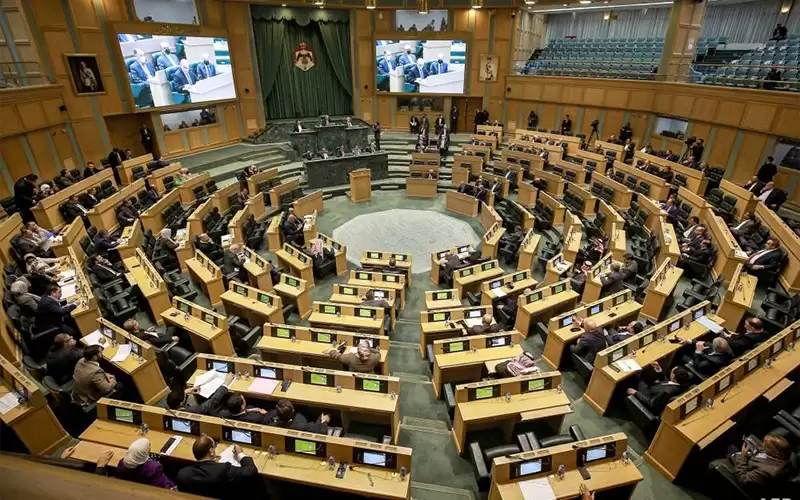 الاقتصاد النيابية تناقش اليوم نسب الفقر