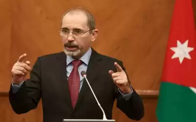 الصفدي يهنئ محمد آل ثاني بمنصب
