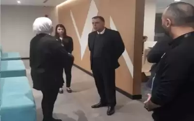 الفراية يزور مركز الخدمات الحكومية الشامل