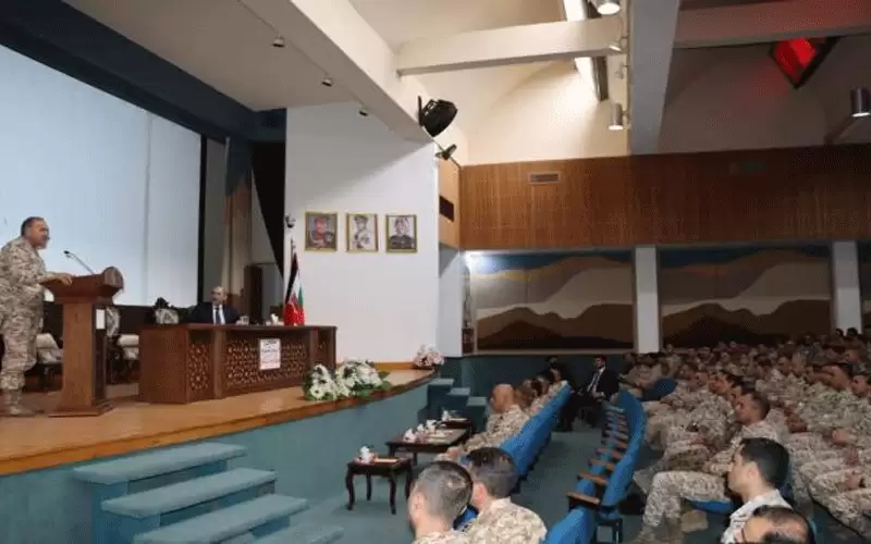 وزير الخارجية: مبادرة أردنية لإيجاد حل