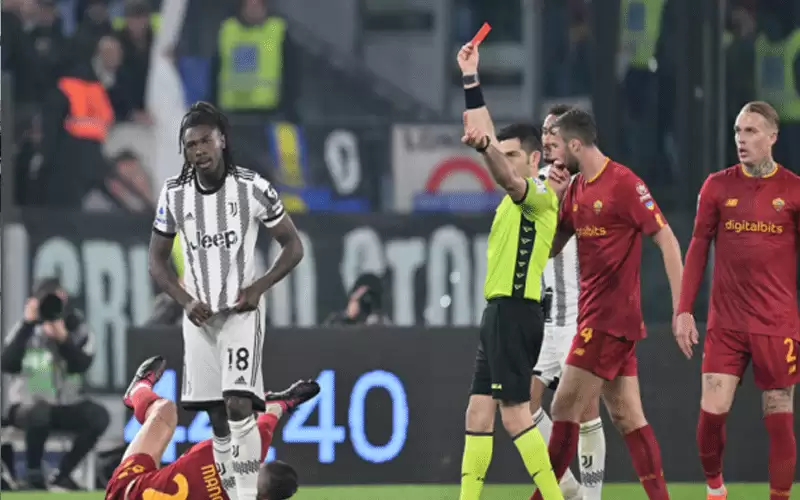 رابطة الدوري الإيطالي توقف مهاجم يوفنتوس