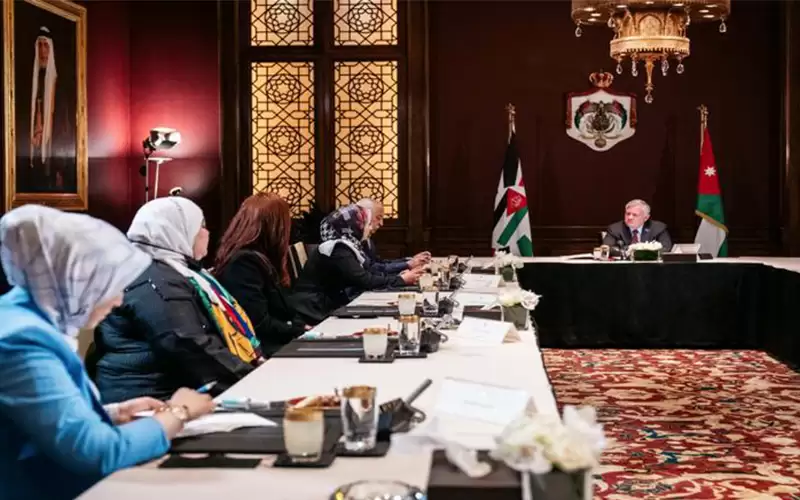 الملك يعرب عن فخره واعتزازه بدور