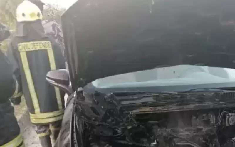 الدفاع المدني: إخماد حريق مركبة على