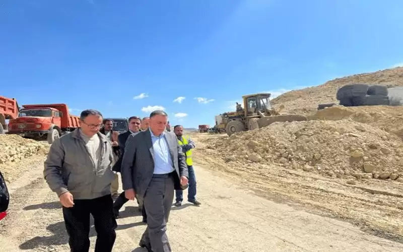 الفراية يزور لواء القصر ويتفقد مشروع