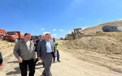 الفراية يزور لواء القصر ويتفقد مشروع