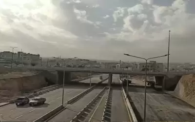 انتهاء أعمال الهيكل المعدني لجسر الهاشمية