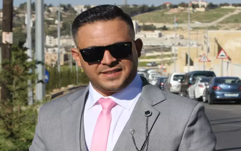 أيهم مالك الحياصات.. مبارك الخطوبة