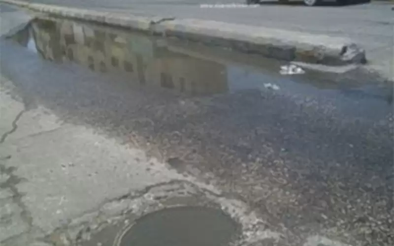 وسط مدينة إربد.. . فيضان لمياه