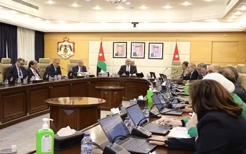 الخصاونة يوجه للاستعداد لرمضان وضبط الأسعار