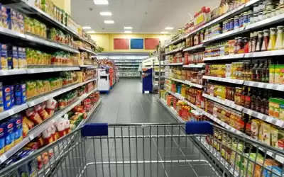 عروض على 60% من المواد الأساسية
