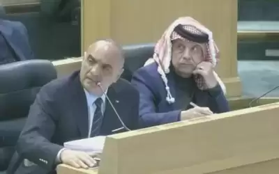 الخصاونة: نقل ملف الإعفاءات الطبية إلى