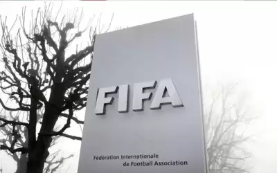 فيفا يعتمد 12 مجموعة من 4