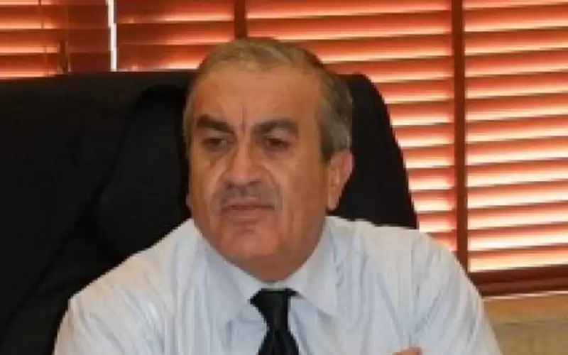 الخضيري: العلاقة ودية ووزير الأشغال لم