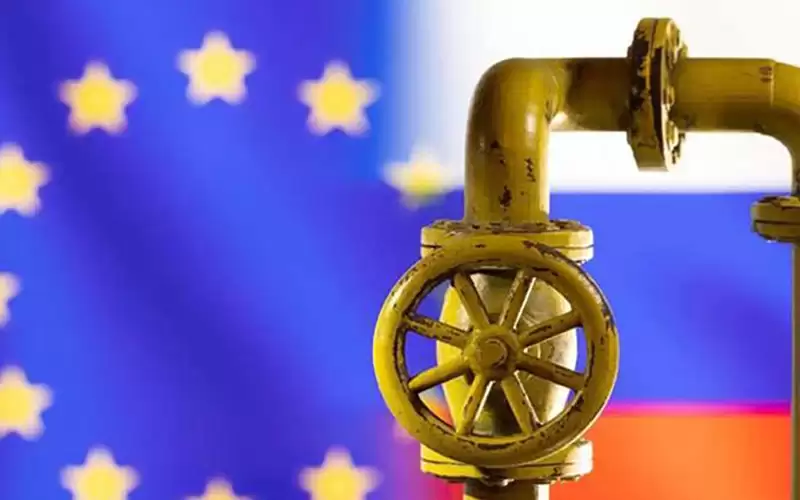 الطاقة الروسية تتوقع انخفاض إنتاج بلادها