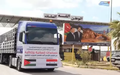 الأردن يسير 7 شاحنات جدد الى