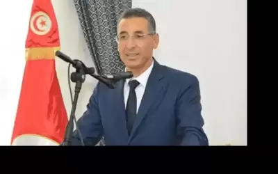 وزير الداخلية التونسي يستقيل من منصبة