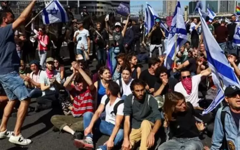 كيف سيعالج نتنياهو إغلاق الطرقات والتهرب