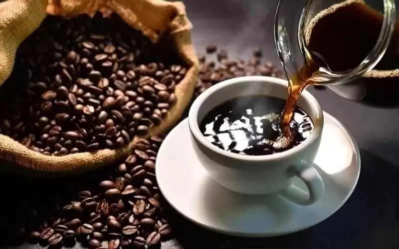 هل يساعد الكافيين على خفض الوزن؟