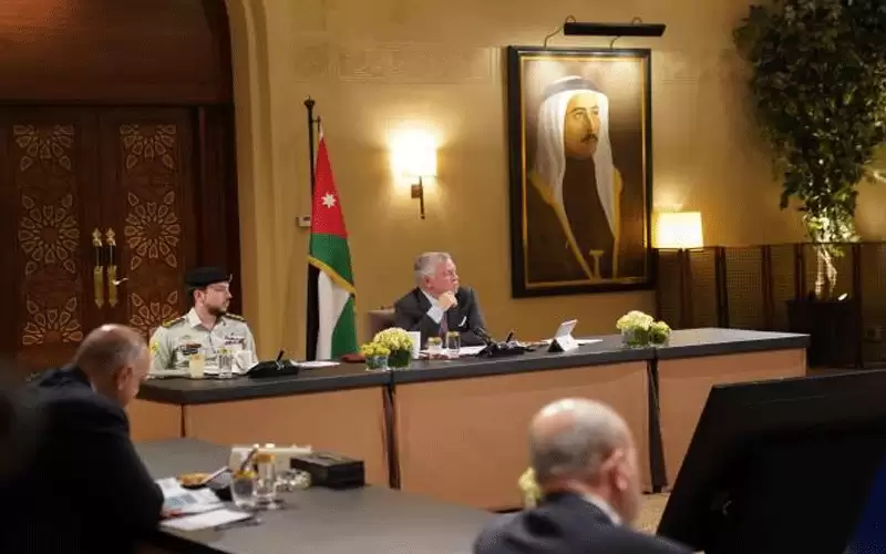 الملك يؤكد أهمية الحفاظ على دور