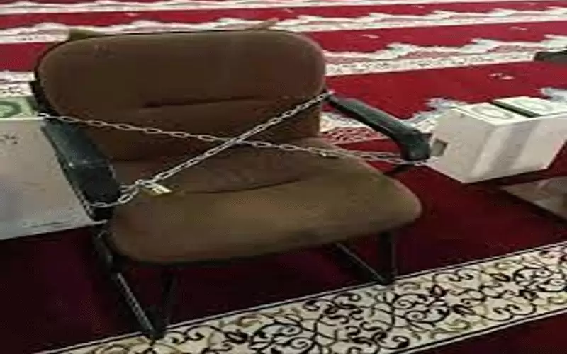 بسبب كرسي.. أردني يطعن آخر في