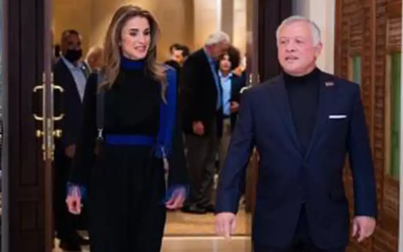 الملـــكة تنشر صورا لإفطار العائلة الهاشمية