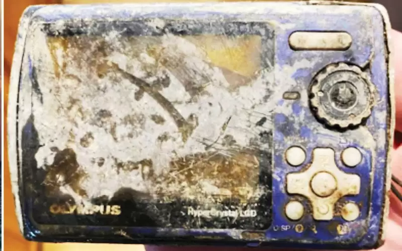 كاميرا تعود لصاحبها بعد 13 عاما