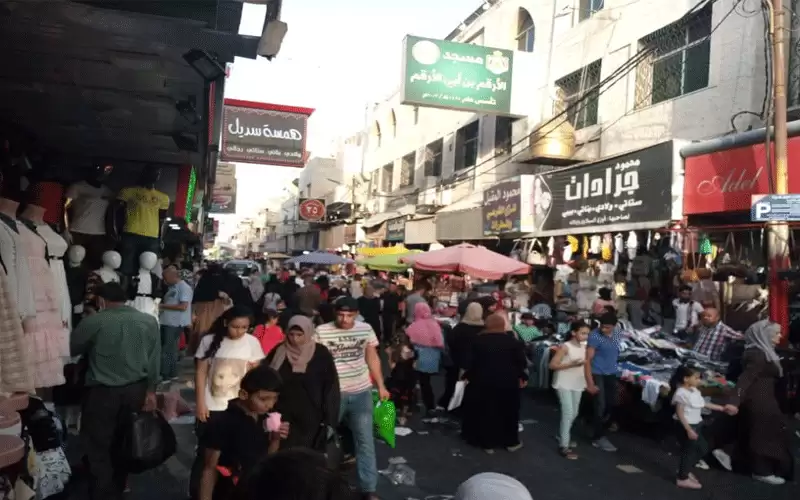 تجارة عمان: حركة نشطة بالسوق بعد