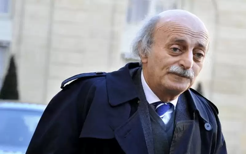 جنبلاط يدعو لحماية الأردن من مخططات