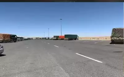 شاحنات أردنية تبدأ مغادرة البطحاء السعودية