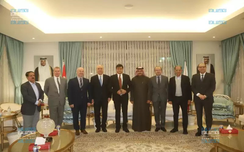 السفير القطري آل ثاني يولم لسفراء