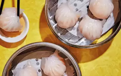 توم كروز كان أحد زبائنه.. وفاة