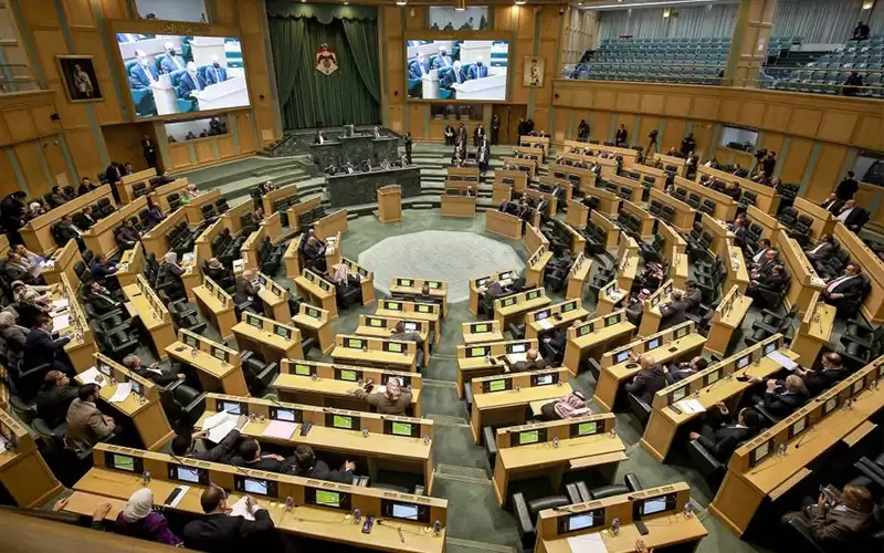 النواب يناقشون اليوم إجابات الحكومة على