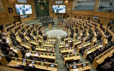 النواب يناقشون اليوم إجابات الحكومة على