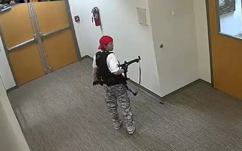 من هي منفذة هجوم المدرسة الابتدائية