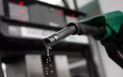 ترجيح تخفيض سعر البنزين 5 فلسات