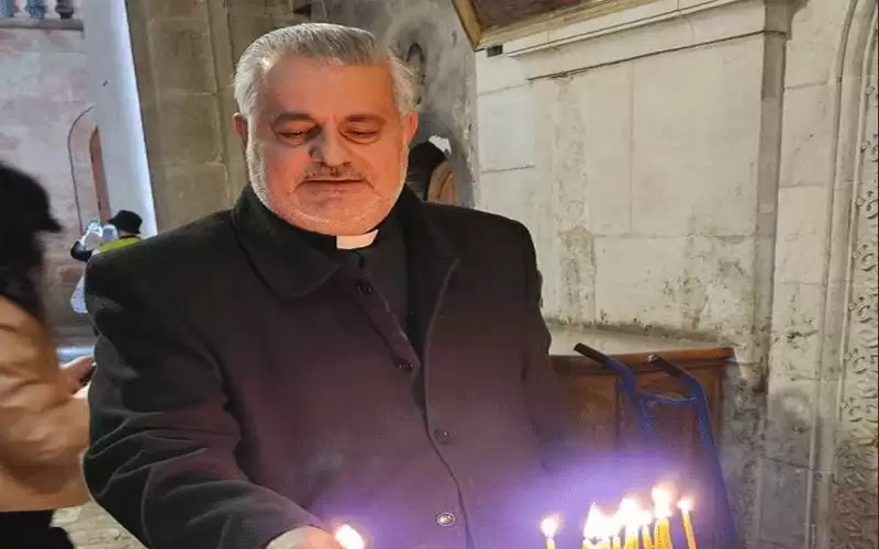 الاب بدر : لم يرفع الآذان