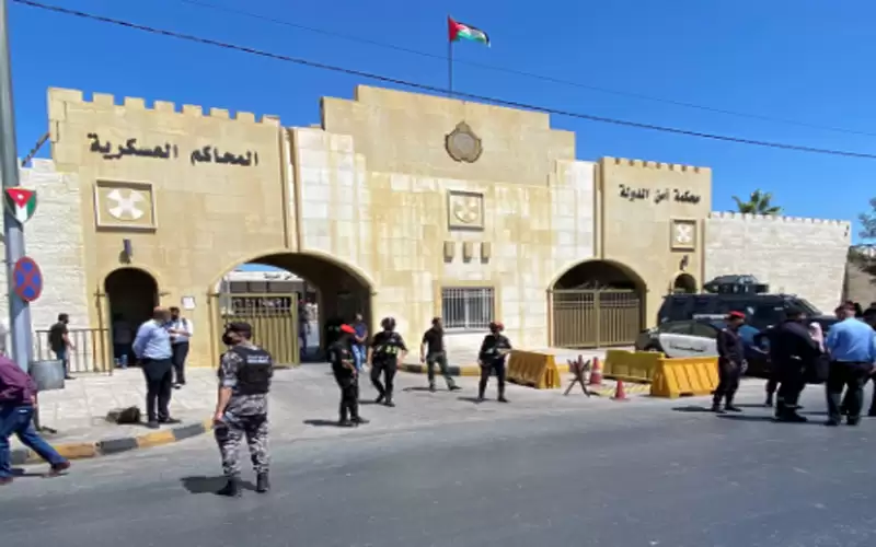 بالأسماء.. إمهال 27 متهما 10 أيام