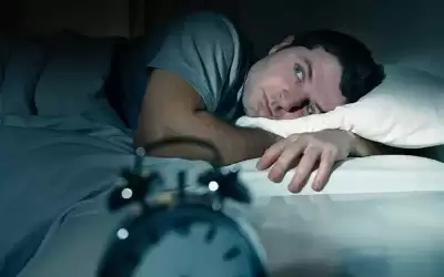 ما هو اضطراب نوم حركة العين