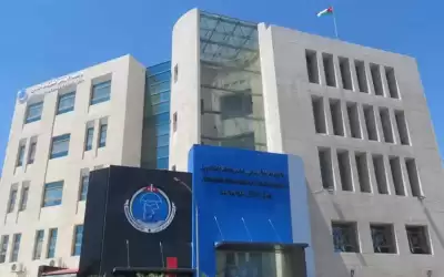شركات التأمين: وقف التعامل مع صيدليات