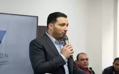 علوش: إقرار استراتيجية التجارة الإلكترونية سينعكس