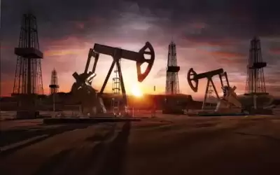 النفط يقفز 5 دولارات للبرميل بعد