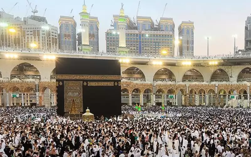 انخفاض أسعار عمرة رمضان برا في