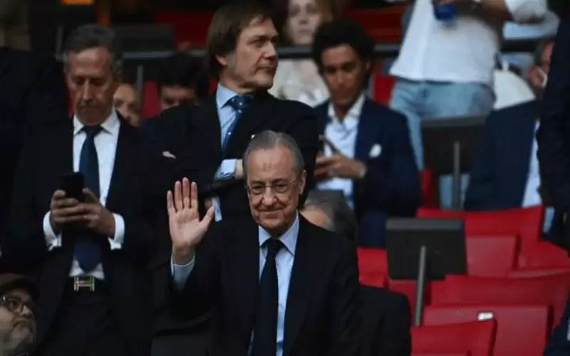 بيريز يحدد موقفه من حضور الكلاسيكو