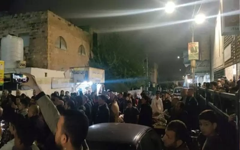 وقفة احتجاجية في إربد تندد بالاعتداءات