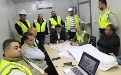 الحنيفات يتفقد مراحل الإنجاز بمعرض منتجات