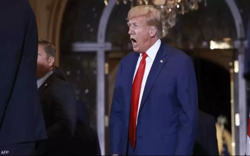 سجلات المحكمة تكشف طول قامة ترامب