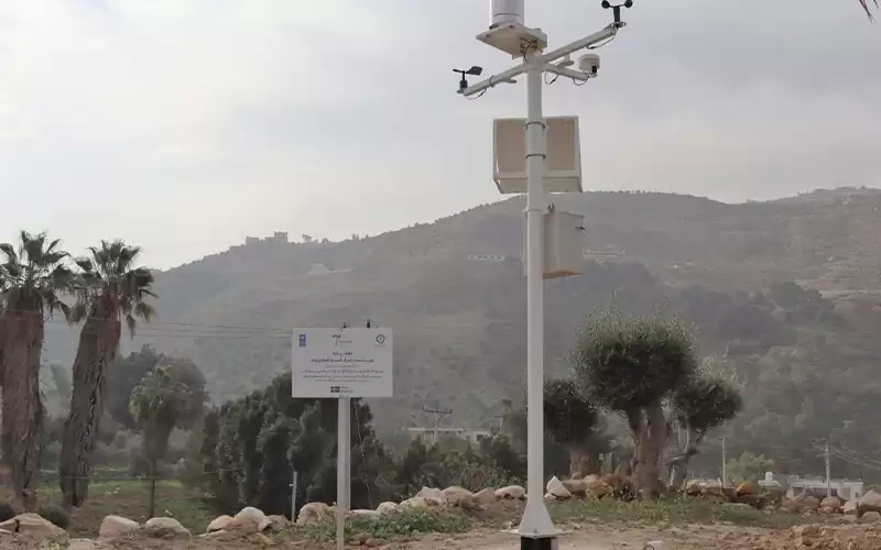 أردنيون يوظفون التكنولوجيا في توفير قراءات