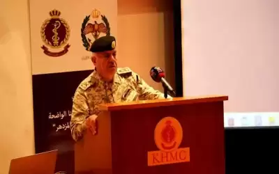 الحنيطي يزور مديرية الخدمات الطبية الملكية