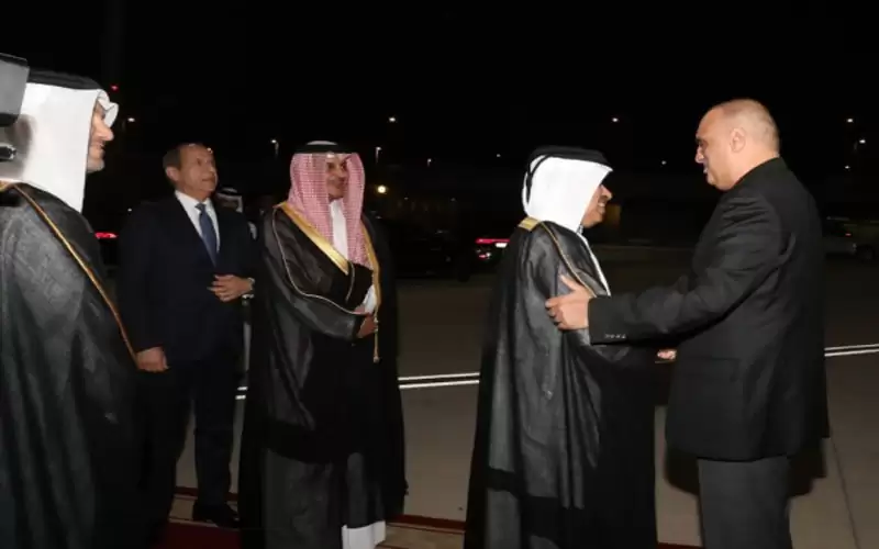 الخصاونة يصل الدوحة .. والكوري وآل