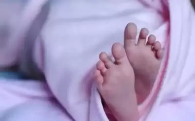 الأردن.. امرأة تبيع طفلتها بألفي دينار